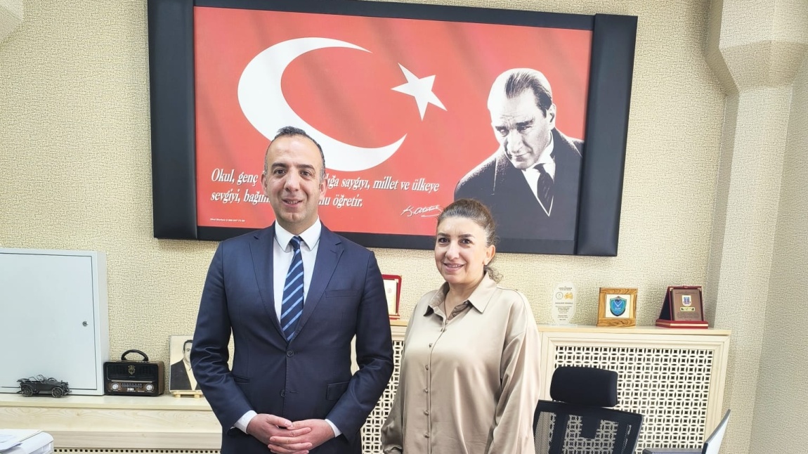Yıldırım Beyazıt Üniversitesi Öğretim Üyesi Prof.Dr. Akartürk Karahan Okulumuzu Ziyaret Etti.